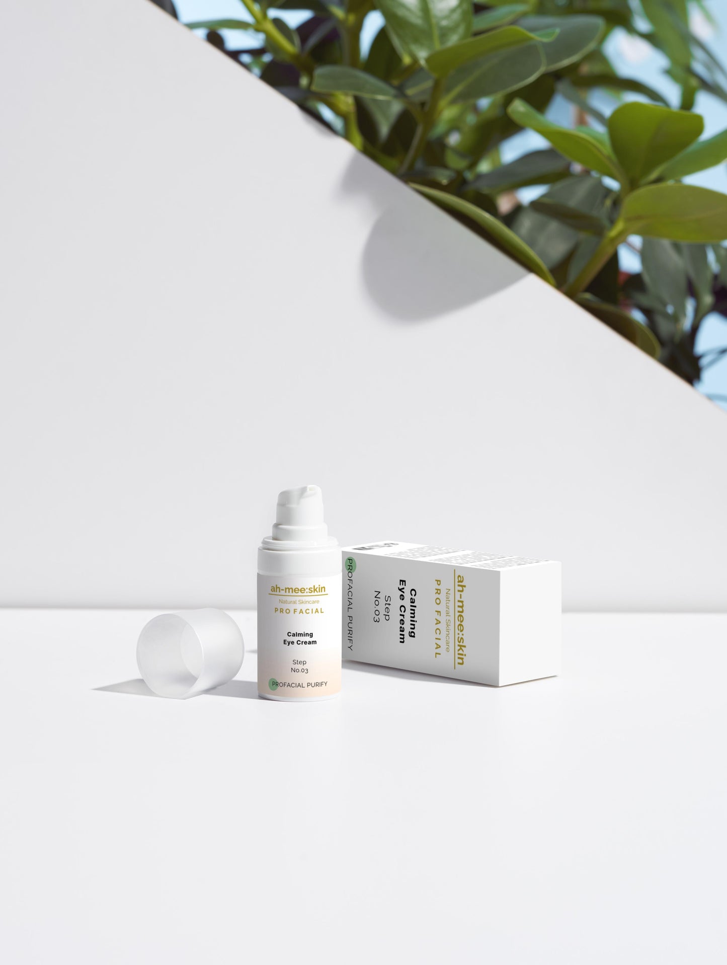 Calming Eye Cream*