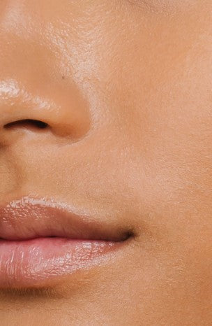 Luminous Foundation Shade 05 - Warm beige*