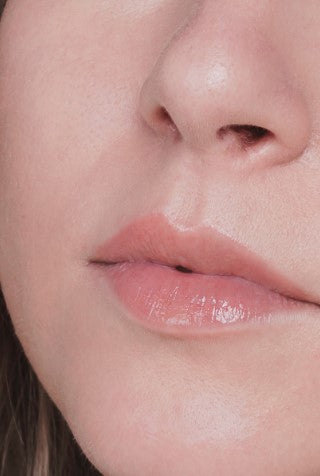 Luminous Foundation Shade 03 - Light Beige*